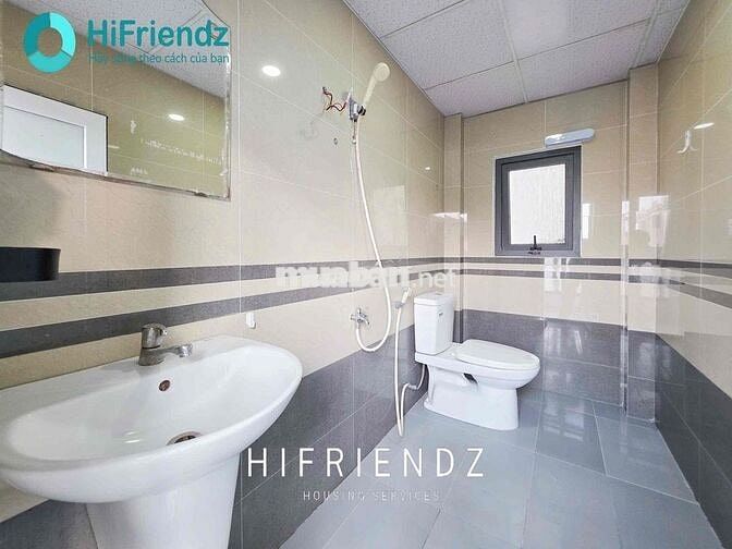 CĂN HỘ HIỆN ĐẠI CỬA SỔ SIÊU TO