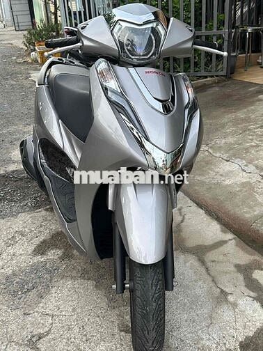 Honda Lead màu Bạc
