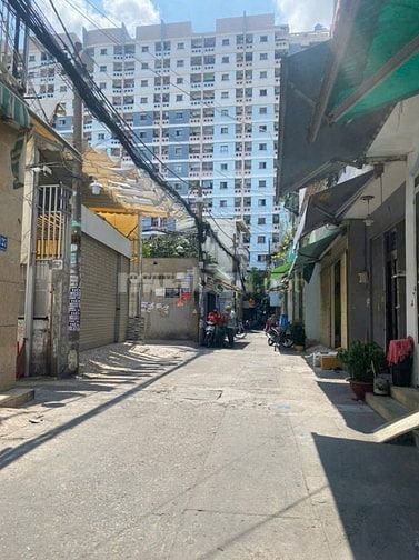🔥 BÁN  LÔ ĐẤT HẺM Huỳnh Thiện Lộc – KHÔNG LỘ GIỚI – GIÁ TỐT 🔥