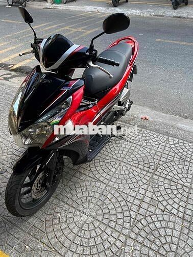 Honda Air Blade Đỏ đen