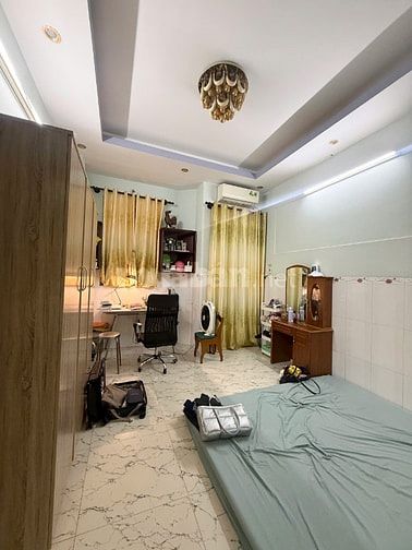HÀN HẢI NGUYÊN QUẬN 11 GIÁP Q5 Q10 - DT 50M2, CÁCH 1 CĂN RA Ô TÔ ĐỖ.