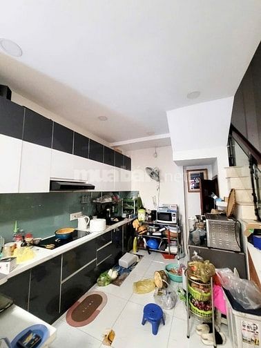 CƯ XÁ ĐÔ THÀNH QUẬN 3 - HẺM Ô TÔ - DT 42M2 KO LG - 4 TẦNG CÒN MỚI.