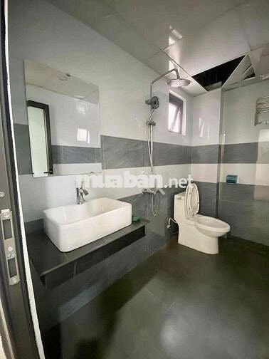 căn nhà gần otto này tìm chủ mới ở tổ 6 yên nghĩa