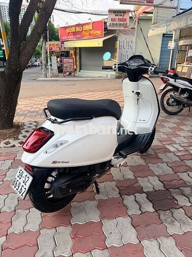 Piaggio Vespa iGet ABS 2018 Trắng BSTP Chính Chủ