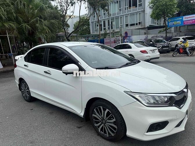 Honda City 2020 TOP Trắng 4 vạn km