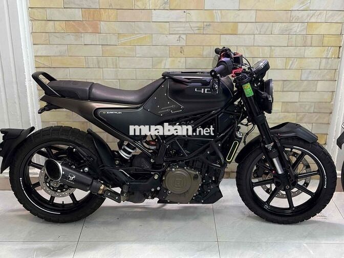 Husqvarna Svartpilen 401 Đen