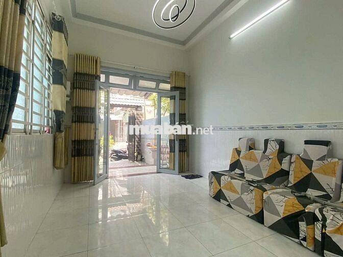 NHÀ 2 MT LÔ GÓC ĐƯỜNG HÀ HUY GIÁP, QUYẾT THẮNG, BIÊN HÒA