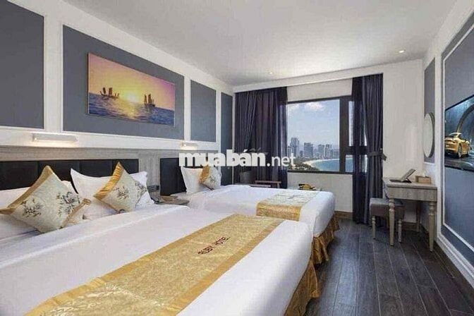 Bán khách sạn mặt tiền Trần Phú đẳng cấp. Giá: 180 tỷ