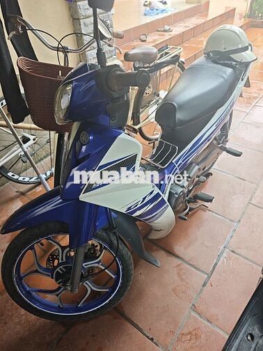 Yamaha Sirius Xanh trắng