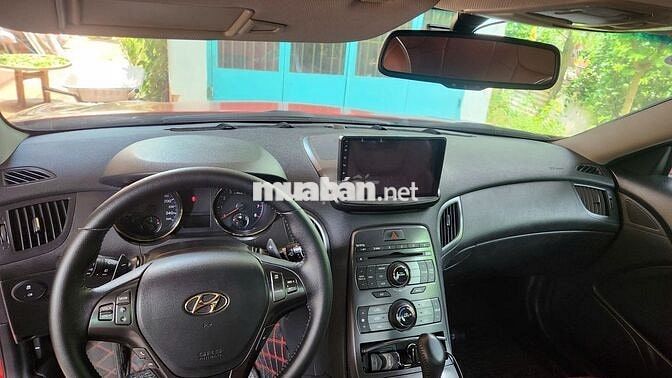 Hyundai Genesis 2011 Đỏ 90000 km