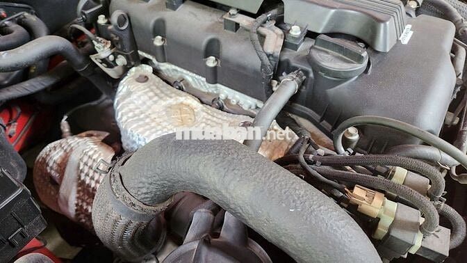 Hyundai Genesis 2011 Đỏ 90000 km