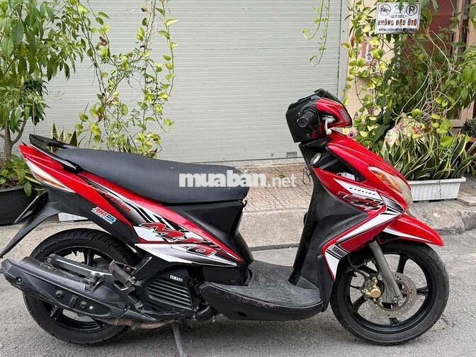 Yamaha Luvias Đỏ