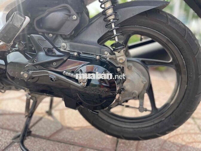 Honda Air Blade Đỏ đen biển 65 chính chủ máy zin