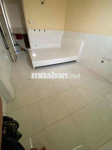 Phòng Trọ Quận 4 Đẹp Rẻ Có Máy Lạnh, WC riêng