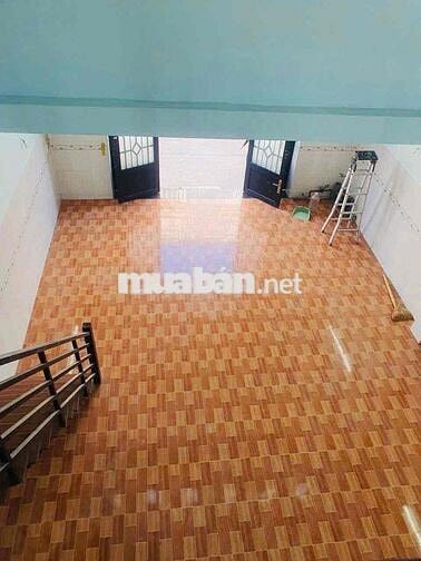 CHO THUÊ NHÀ TL19 GIÁP NGÃ 4 GA 5x20 TRỐNG SUỐT 1PN 2WC