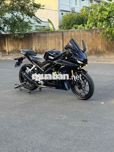 Yamaha R15 v3 Đen