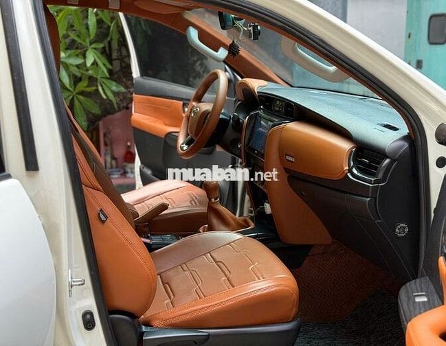 Fortuner 2.4MT 2020 Trắng, 1 chủ, full ls hãng