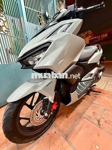 Bán Xe Honda Vario 160 ABS Chính Chủ Đứng Tên 2024