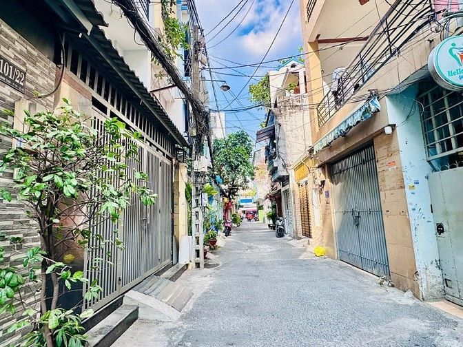 LÔ GÓC - HÉM XE HƠI THÔNG TÔ HIÊN THÀNH  - 45m2- QUẬN 10 GIÁ 9,95 TỶ
