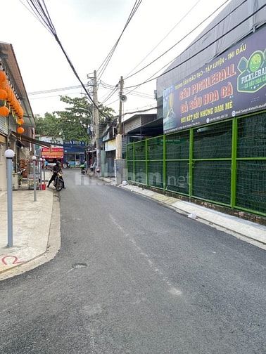 9 Cho thuê nhà 180m2 tại Thủ Đức, gần bến xe Miền Đông, QL13, TPHCM