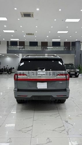 Bán Lincoln Navigator L Black Label sản xuất 2021
