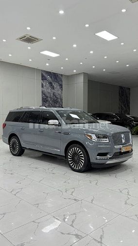 Bán Lincoln Navigator L Black Label sản xuất 2021
