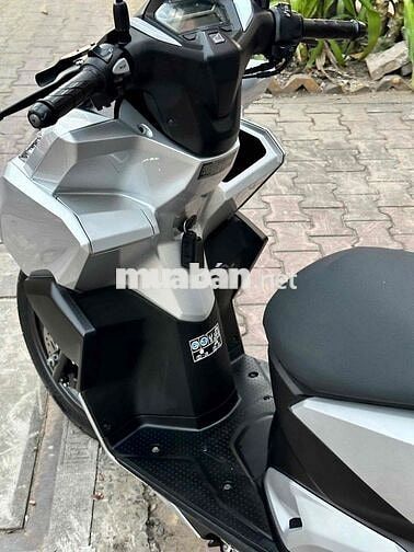 [GÓP DC GIỮ CAVET] Vario 160 2023 Bạc 16.000 km