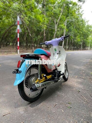Cub 50cc 7 sắc cầu vòng