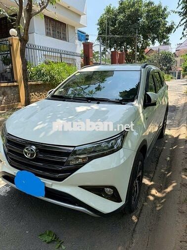 Toyota Rush Trắng 7 chỗ