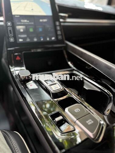 Hyundai Custin 2024 1.5L 31000 km Đen
