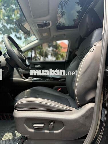 Hyundai Custin 2024 1.5L 31000 km Đen