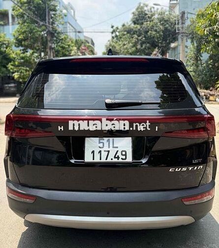 Hyundai Custin 2024 1.5L 31000 km Đen
