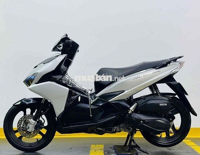 Honda AB 125 2018 Bạc Prosche