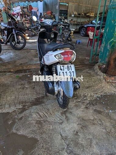 Yamaha Ultimo màu Trắng
