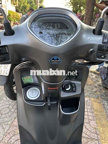 Yamaha Grande 2026 Phiên bản đặc biệt Xám