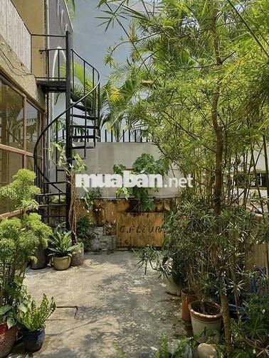 NGANG 8M VILLA SÂN VƯỜN SIÊU ĐẸP TRUNG TÂM PHÚ NHUẬN