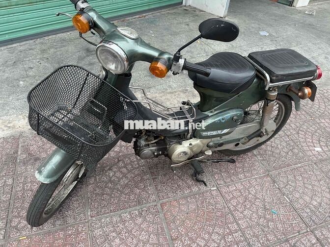Honda Cub 50cc  nhut doi 1981