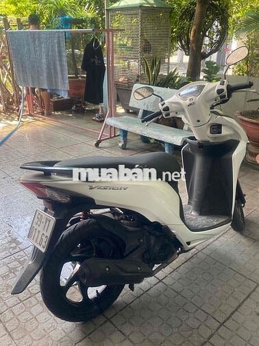 Honda Vision 2019 màu Trắng