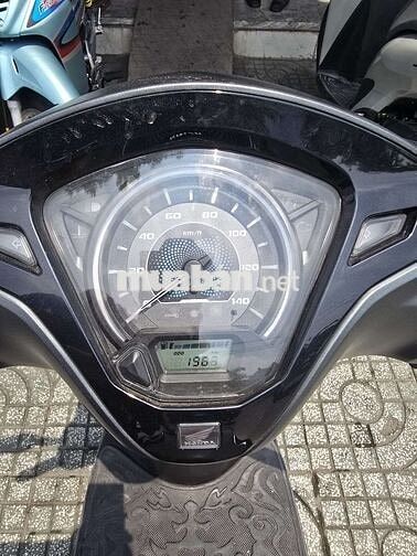 Honda Lead ABS 2024 Xám đen 1.900 km.chính chủ ký