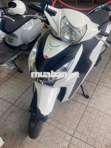 Honda Vision 2019 màu Trắng