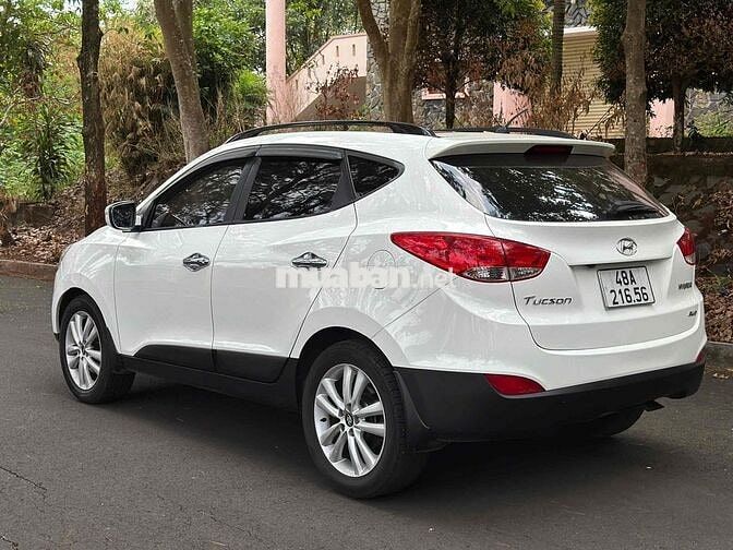 Hyundai Tucson 2011 Trắng Tự động