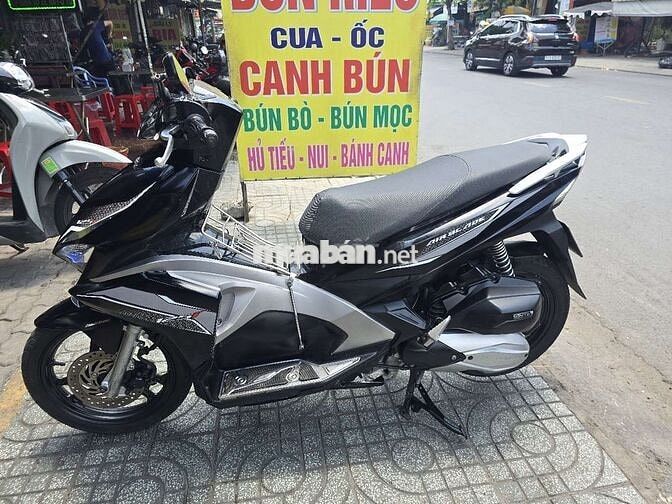 Ab 2016,máy zin êm,xe đẹp.BS:18B1-71240.chính chủ