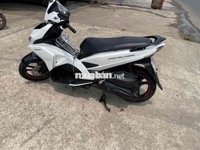 Honda Air Blade 2017 màu Trắng