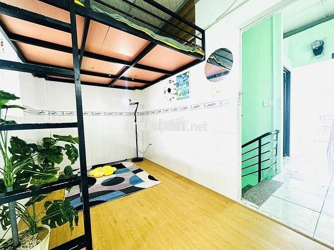 Duplex ban công ngay galaxy kinh dương vương