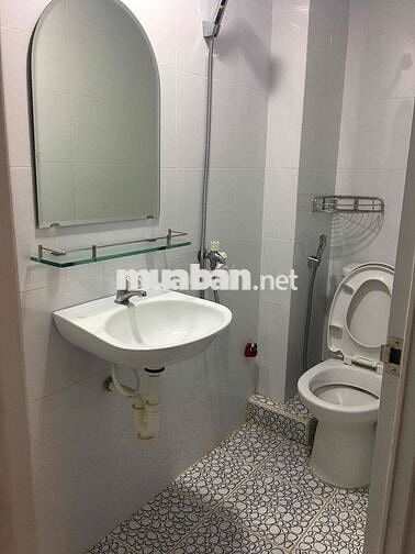 155/42A Đất Thánh 3 tầng 3wc 2PN chính chủ
