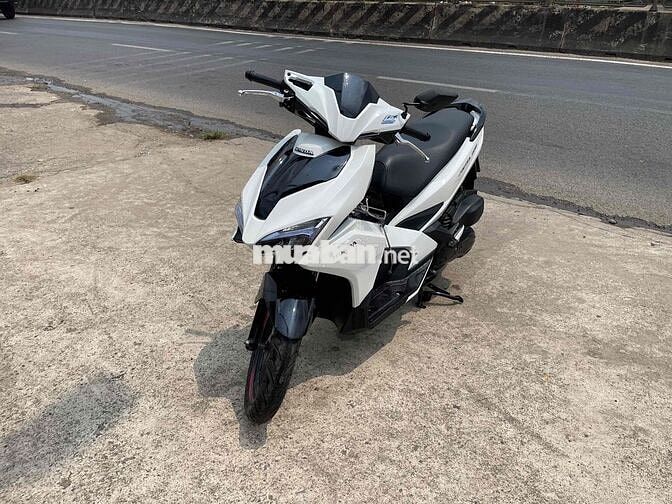 Honda Air Blade 2017 màu Trắng