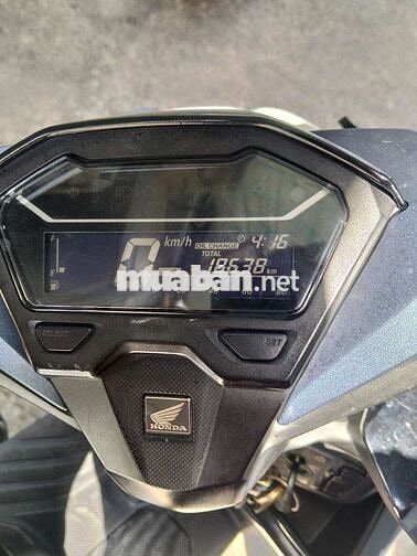 Honda Vario 2021 18638 km Xám