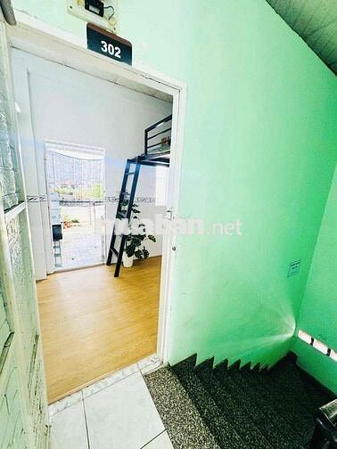 Duplex ban công ngay galaxy kinh dương vương