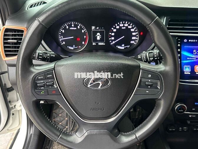 Hyundai I20 Active 2016 100000 km Trắng