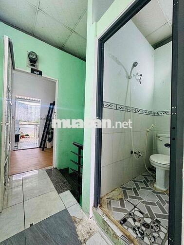Duplex ban công ngay galaxy kinh dương vương